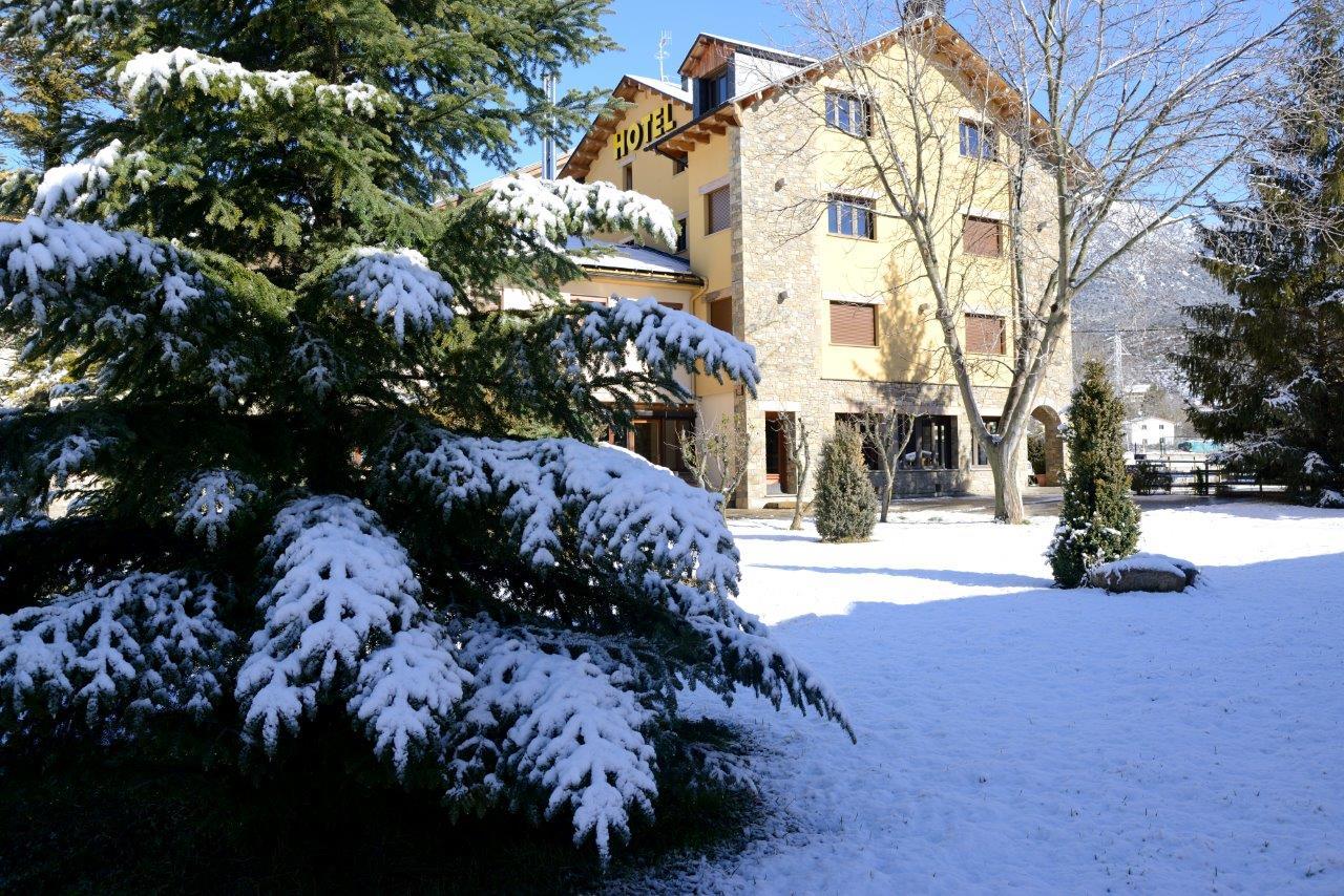 Hotel Los Nogales Campo  Esterno foto